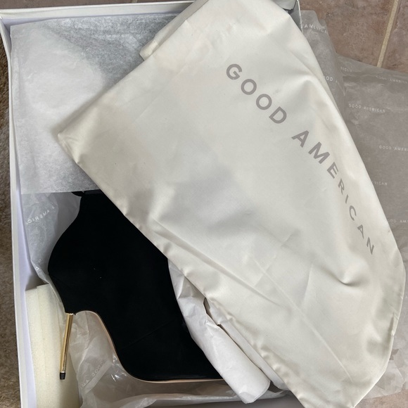 Good American Women's Scandal Lace Up High Heel Suede Booties in BLACK 6 New - Picture 14 of 14